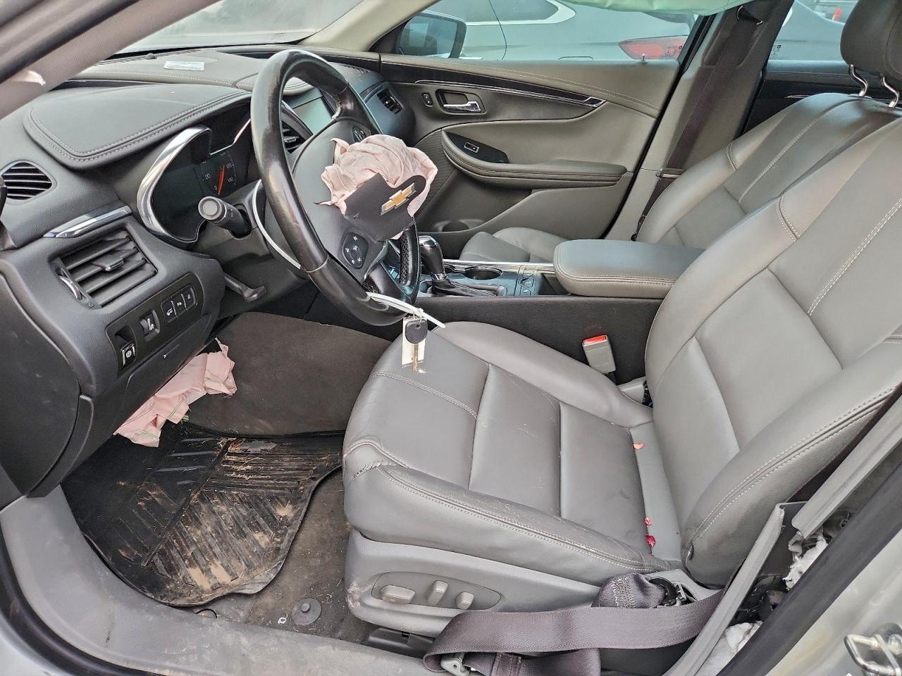 Chevrolet Impala Lt Image 5