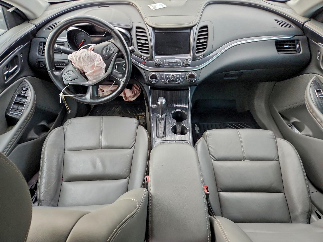 Chevrolet Impala Lt Image 7