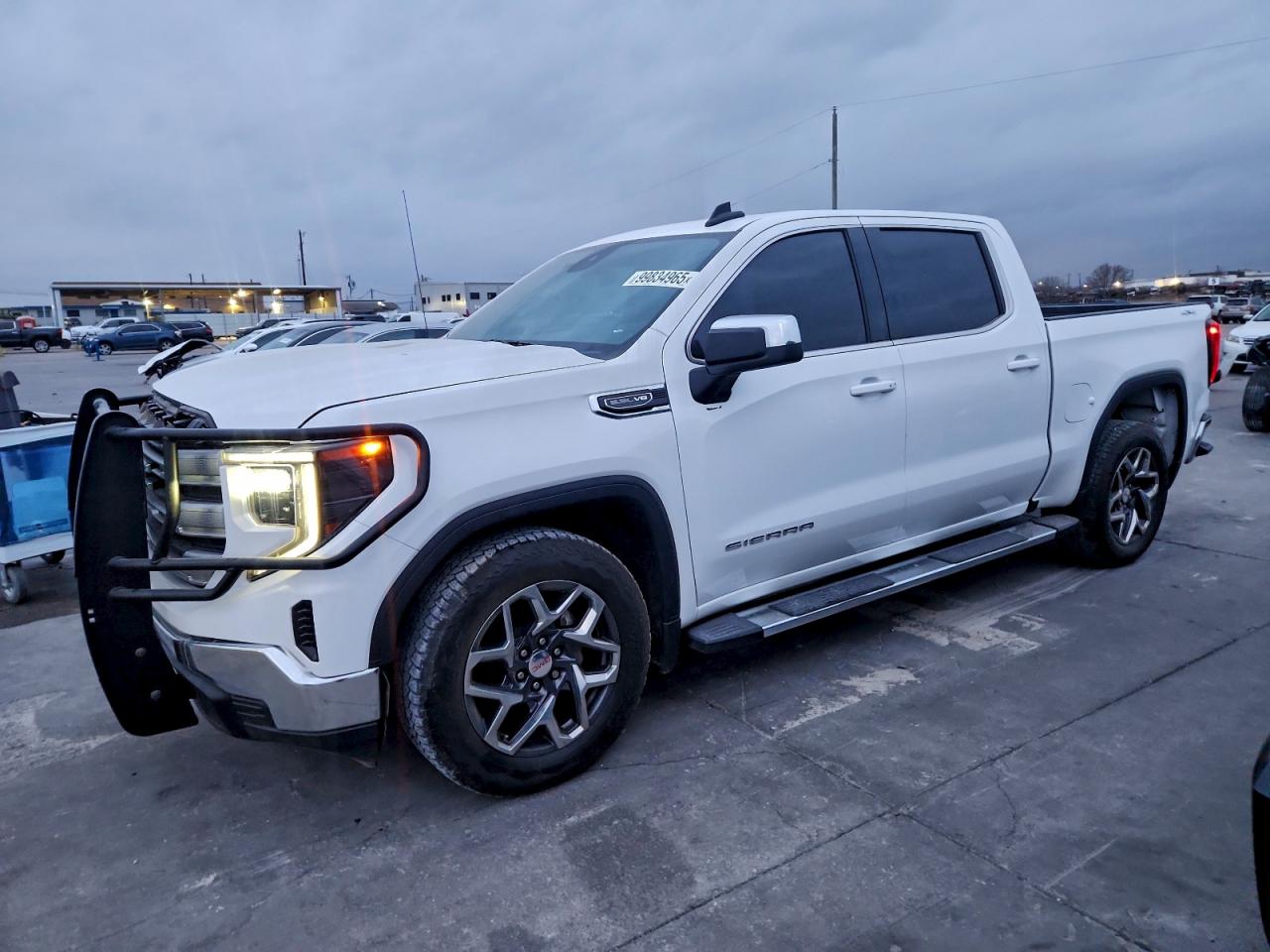 GMC Sierra K1500 Sle Image 1