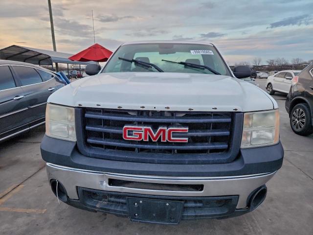 GMC Sierra C1500 Image 4